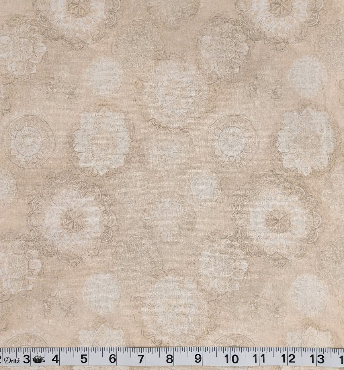 Vintage Medallion - Eggshell