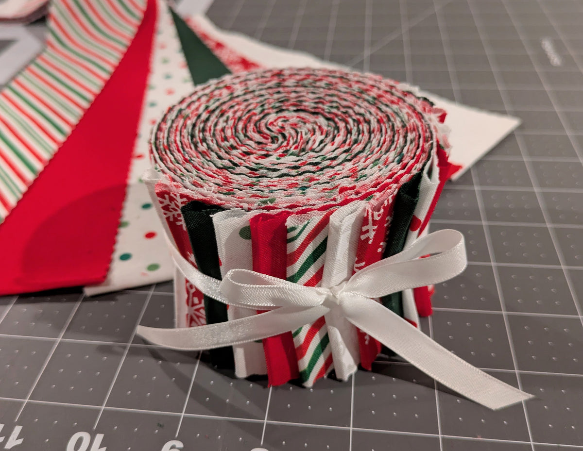 Peppermint Twist - Mini Jelly Roll